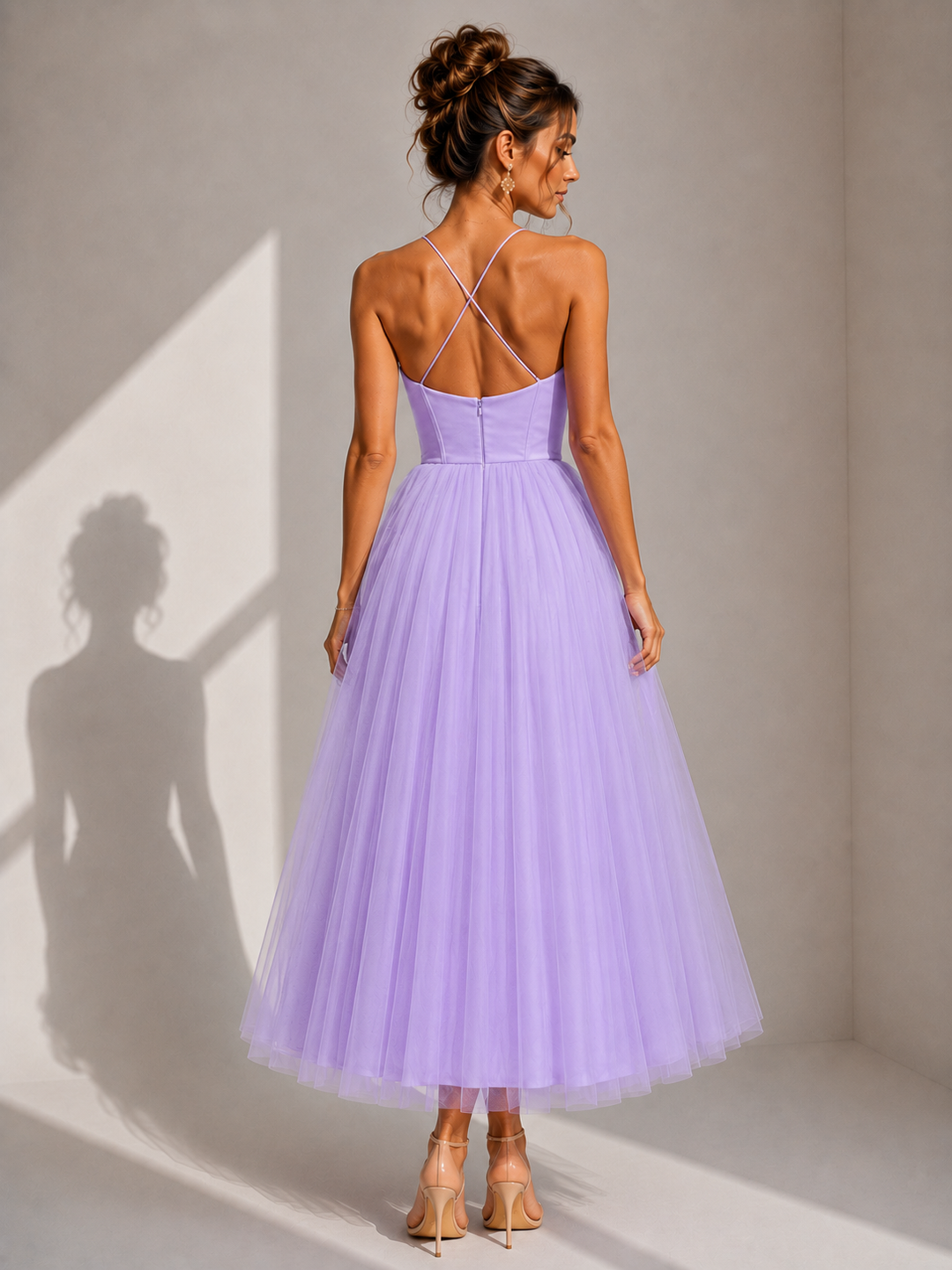 Julia™ | Vestido midi de tul elegante con espalda descubierta y detalle de corsé