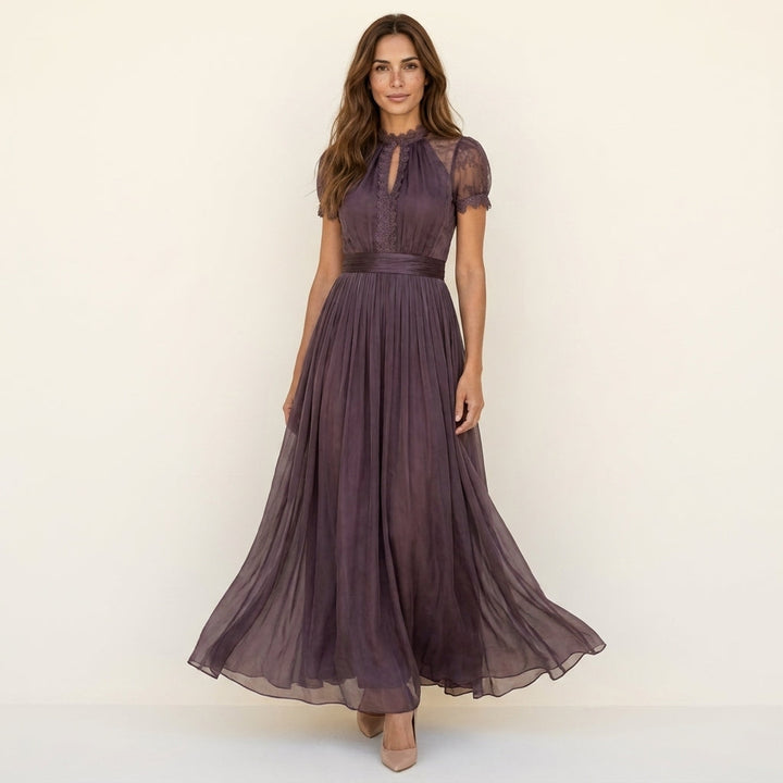 Flavia™ | Vestido largo cuello con encaje